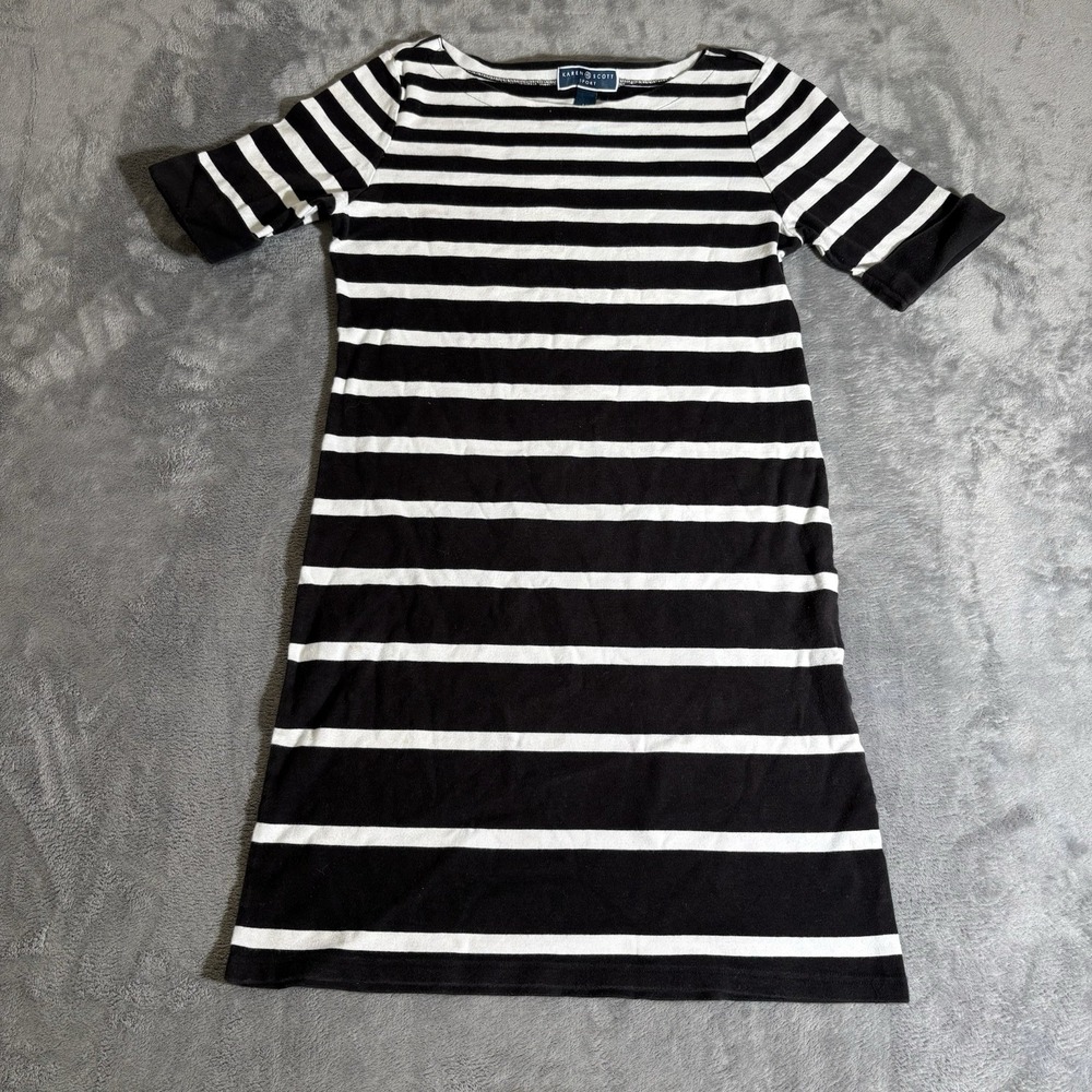Karen Scott Sport Women's Dress Size Medium Blue White Striped Short Sleeve